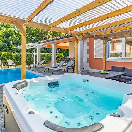 Lotus Villas Resort Pula Extérieur photo